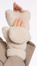Teddy gloves