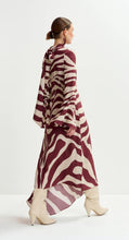Carica l'immagine nel visualizzatore di Gallery, Burgundy cream dress
