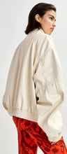 Milk jacket