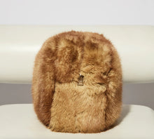 Maxi pouch