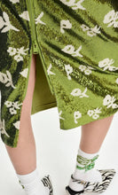 Green sequins skirt