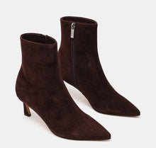 Carica l'immagine nel visualizzatore di Gallery, Choco boots
