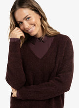 Carica l'immagine nel visualizzatore di Gallery, Burgundy sweater
