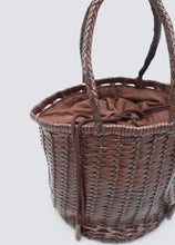 Carica l'immagine nel visualizzatore di Gallery, Bucket bag
