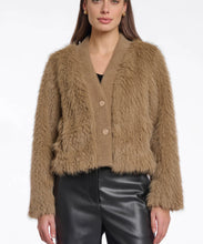 Carica l'immagine nel visualizzatore di Gallery, Eco furry Cardigan

