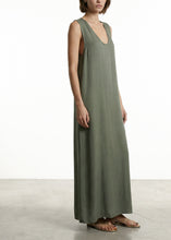 Green dress